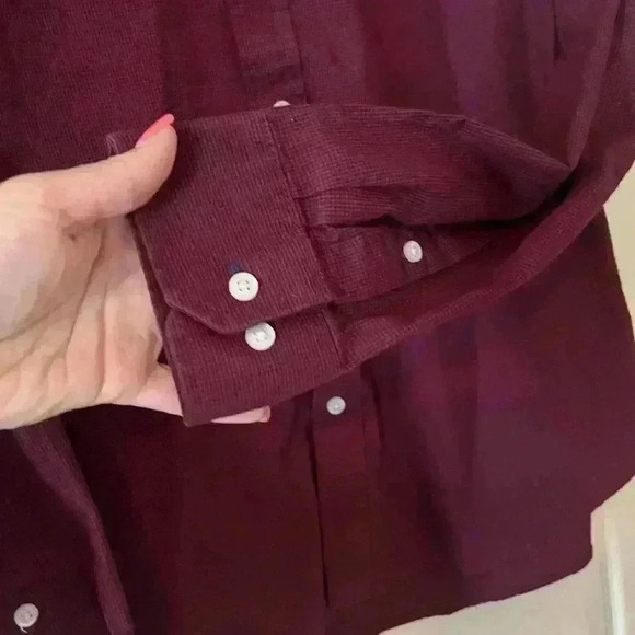 Izod Rich Wine Colored Button Down Dress Shirt Men’s Size Medium - Picture 6 of 6